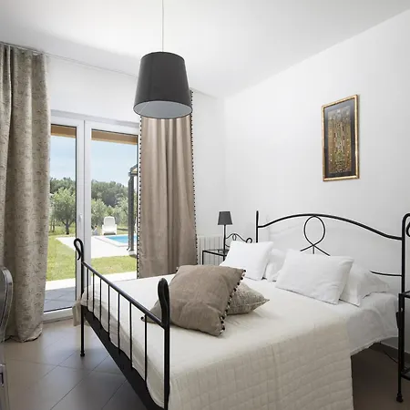 Villa Elegant With Private Pool *