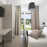 Elegant With Private Pool * Sorici