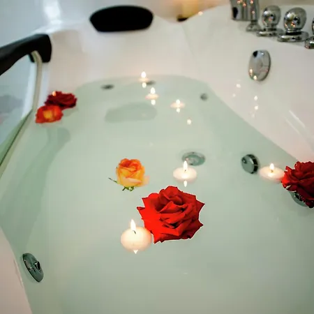 Attractive In With Swimming Pool Villa *